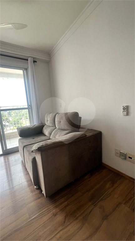 Apartamento à venda no Bairro Macedo, próximo à Rodovia Presidente Dutra, e Centro de Guarulhos.