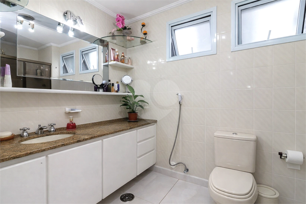 Apartamento à venda no Jardim São Paulo com 94 m², 3 dormitórios, suíte, varanda, 2 vagas e lazer