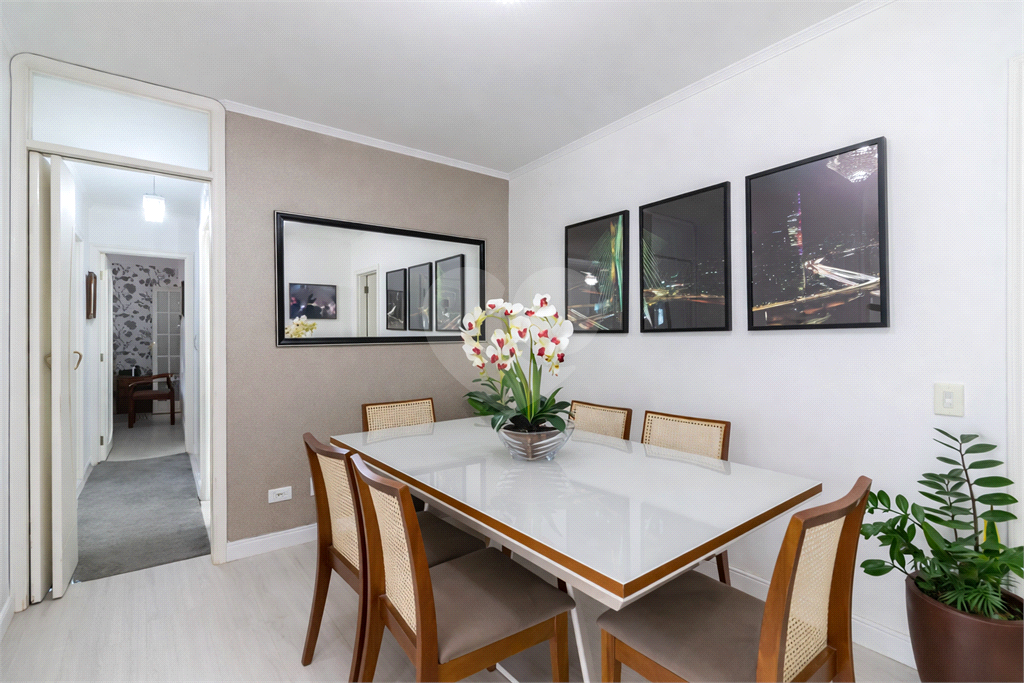 Apartamento à venda no Jardim São Paulo com 94 m², 3 dormitórios, suíte, varanda, 2 vagas e lazer