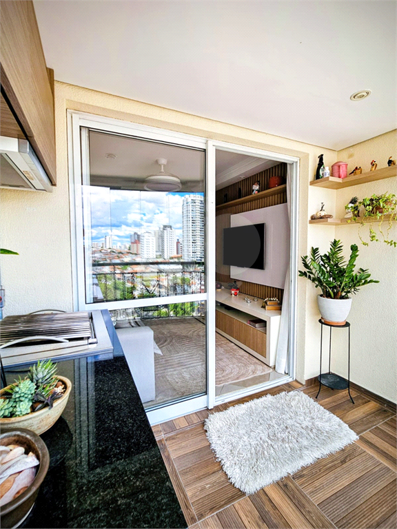 Apartamento com 74 m² com 3 quartos, 1 suíte, vista livre e 2 vagas à venda na Mooca, São Paulo