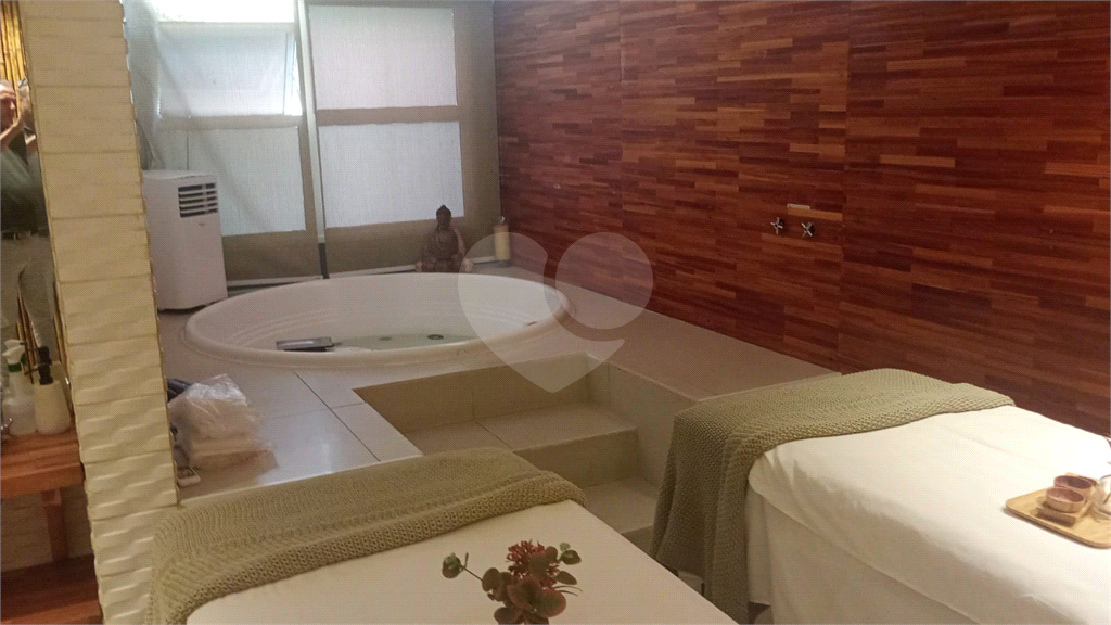 Prédio Comercial Exclusivo em Área Nobre da Zona Norte de São Paulo para venda ou locação