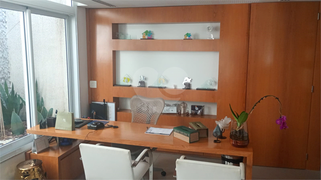 Prédio Comercial Exclusivo em Área Nobre da Zona Norte de São Paulo para venda ou locação