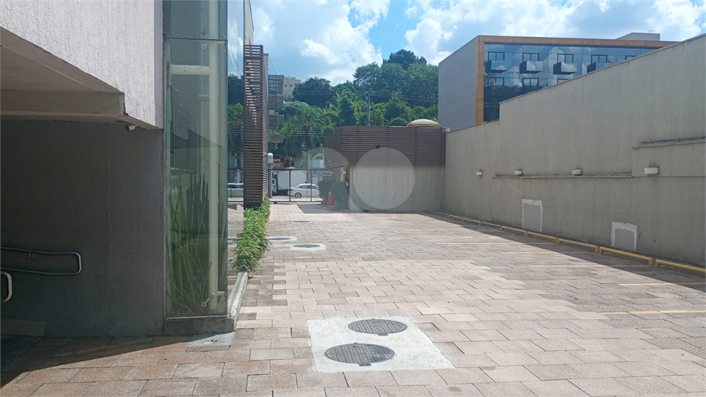 Prédio Comercial Exclusivo em Área Nobre da Zona Norte de São Paulo para venda ou locação