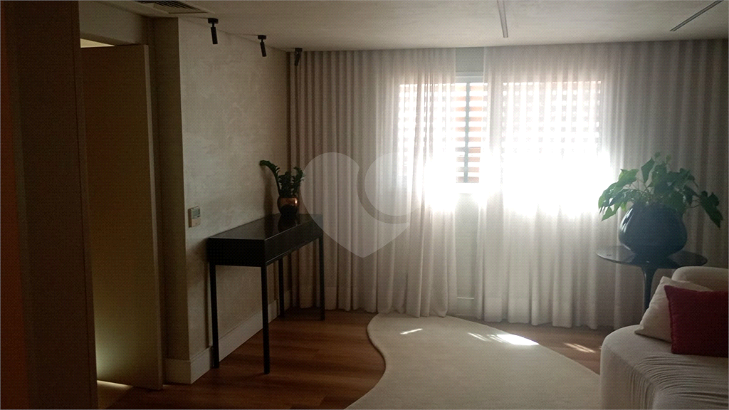 Prédio Comercial Exclusivo em Área Nobre da Zona Norte de São Paulo para venda ou locação