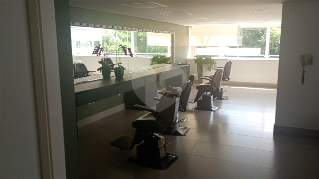 Prédio Comercial Exclusivo em Área Nobre da Zona Norte de São Paulo para venda ou locação