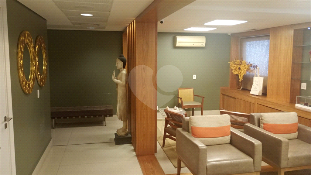 Prédio Comercial Exclusivo em Área Nobre da Zona Norte de São Paulo para venda ou locação