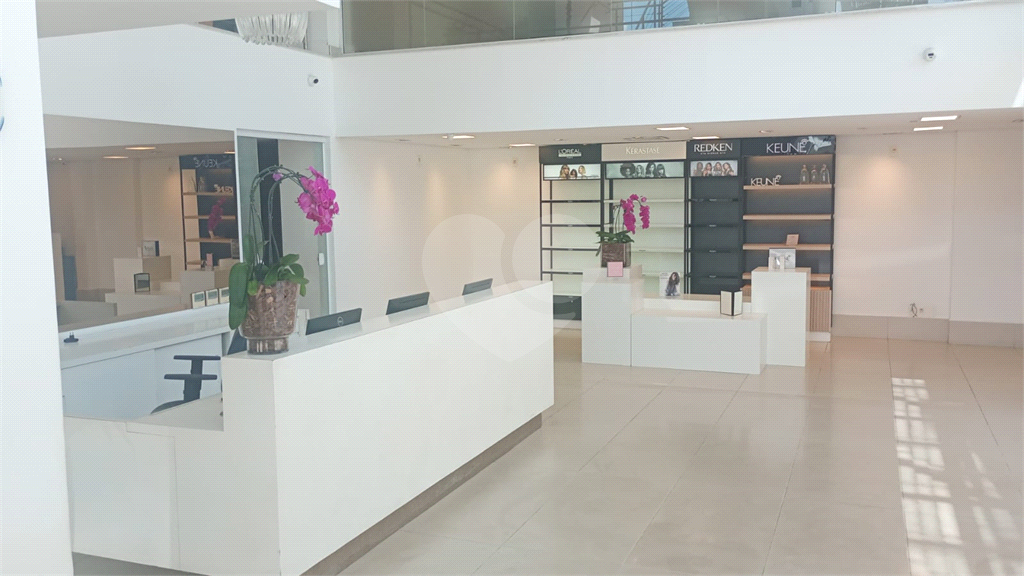 Prédio Comercial Exclusivo em Área Nobre da Zona Norte de São Paulo para venda ou locação