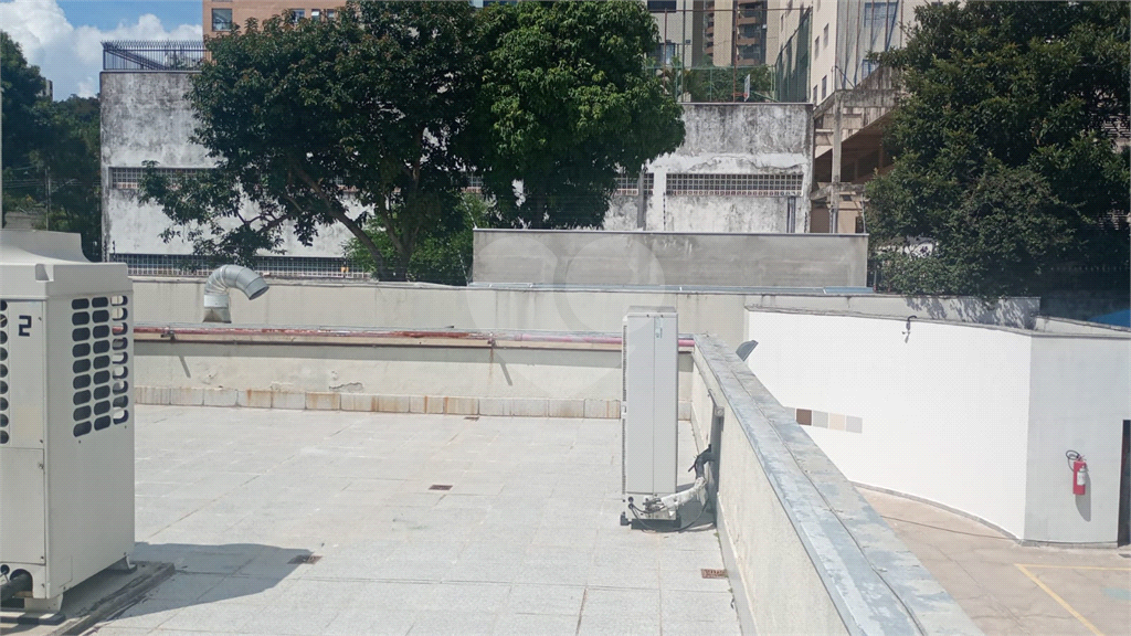 Prédio Comercial Exclusivo em Área Nobre da Zona Norte de São Paulo para venda ou locação