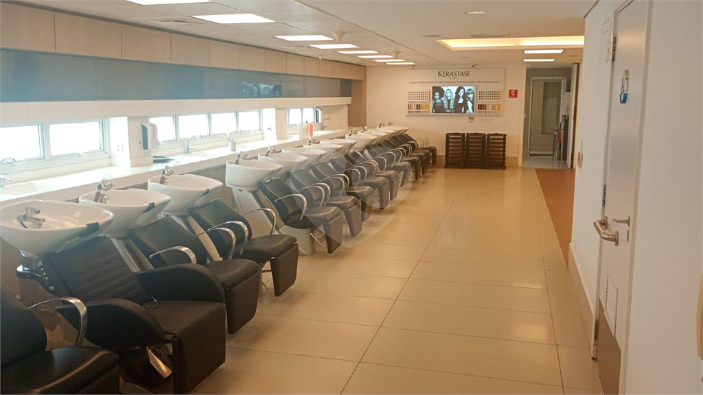 Prédio Comercial Exclusivo em Área Nobre da Zona Norte de São Paulo para venda ou locação