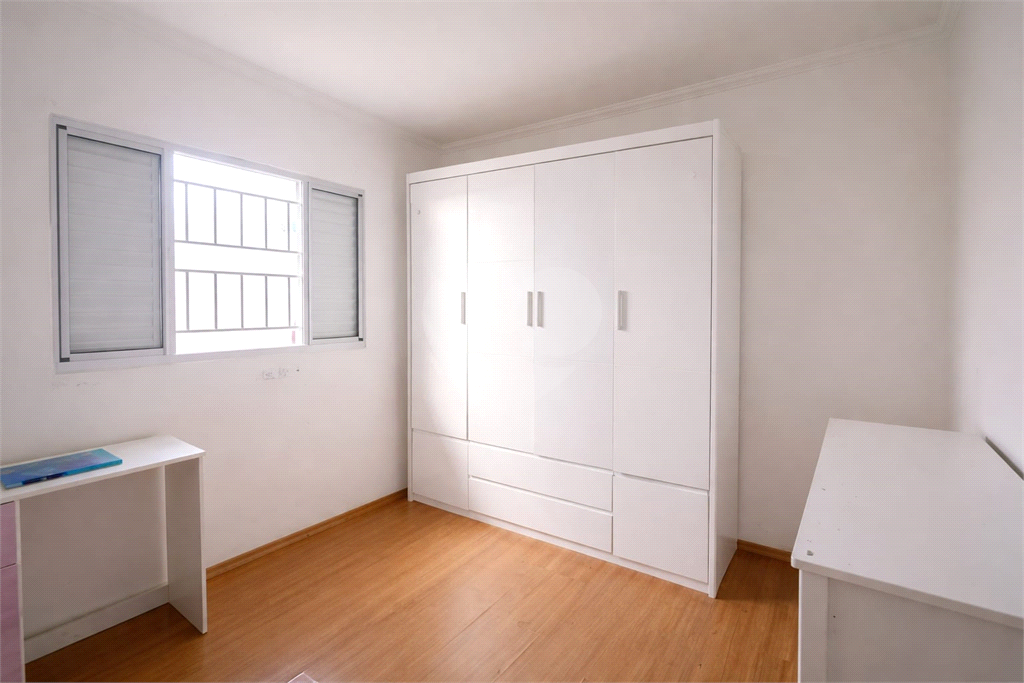 Casa Térrea com 127m² à Venda - 3 Dormitórios - 2 Vagas de Garagem - Vila Paulistana - SP