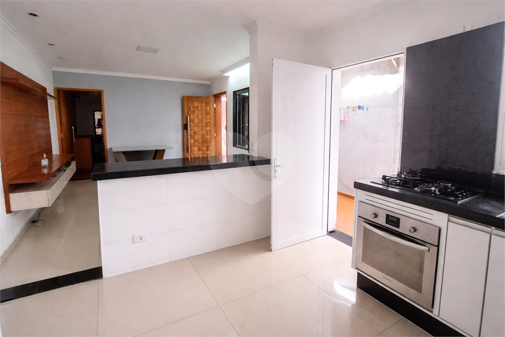 Casa Térrea com 127m² à Venda - 3 Dormitórios - 2 Vagas de Garagem - Vila Paulistana - SP