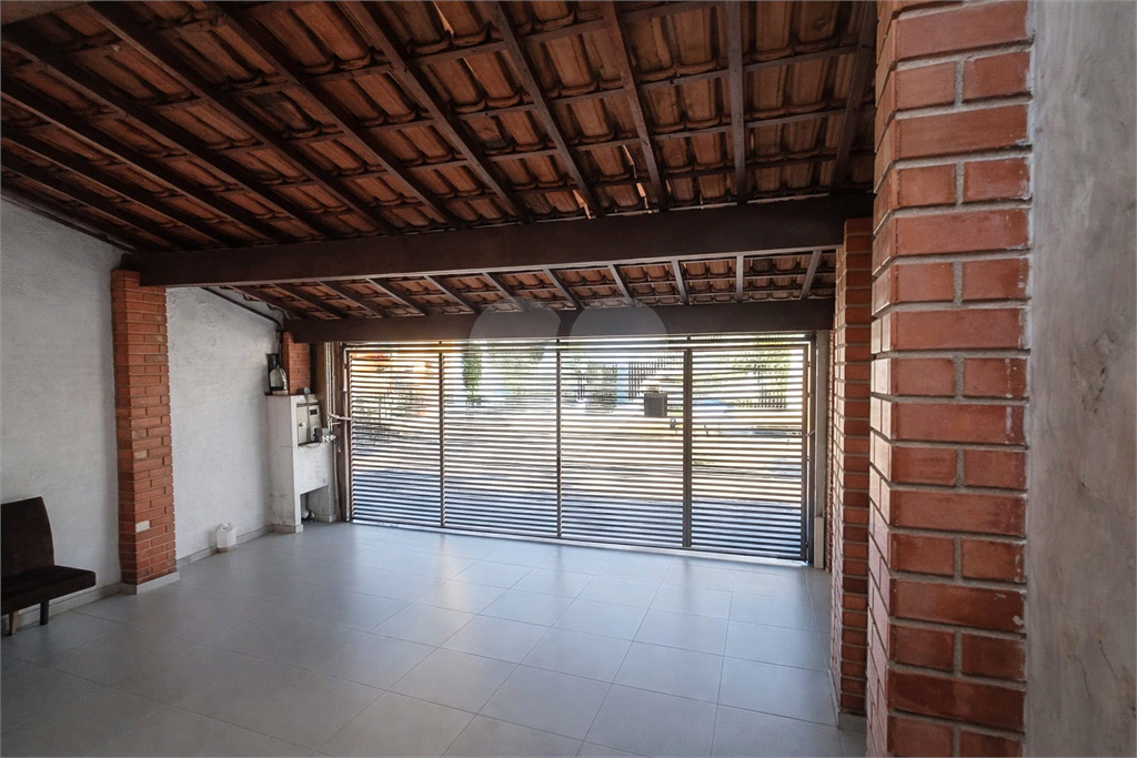 Casa Térrea com 127m² à Venda - 3 Dormitórios - 2 Vagas de Garagem - Vila Paulistana - SP