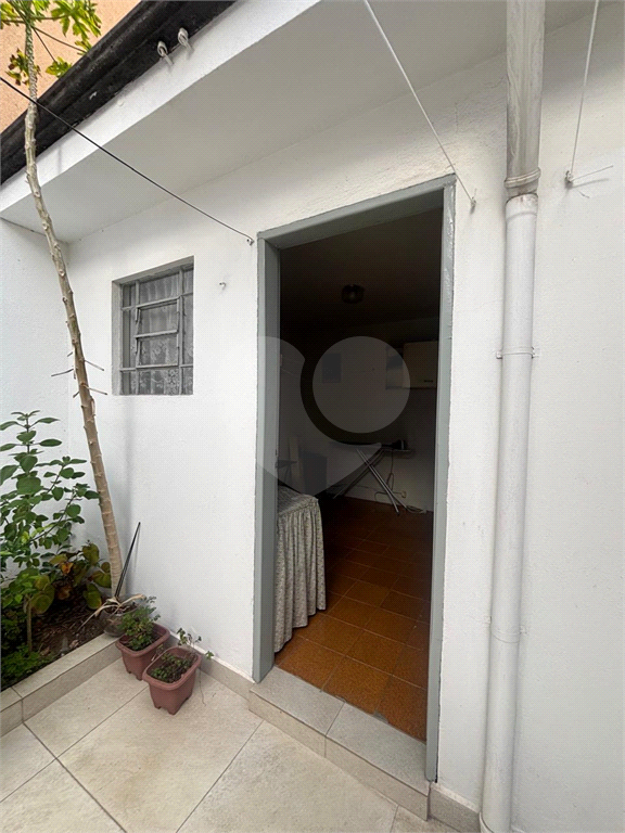 SOBRADO À VENDA EM FRENTE AO METRÔ TUCURUVI