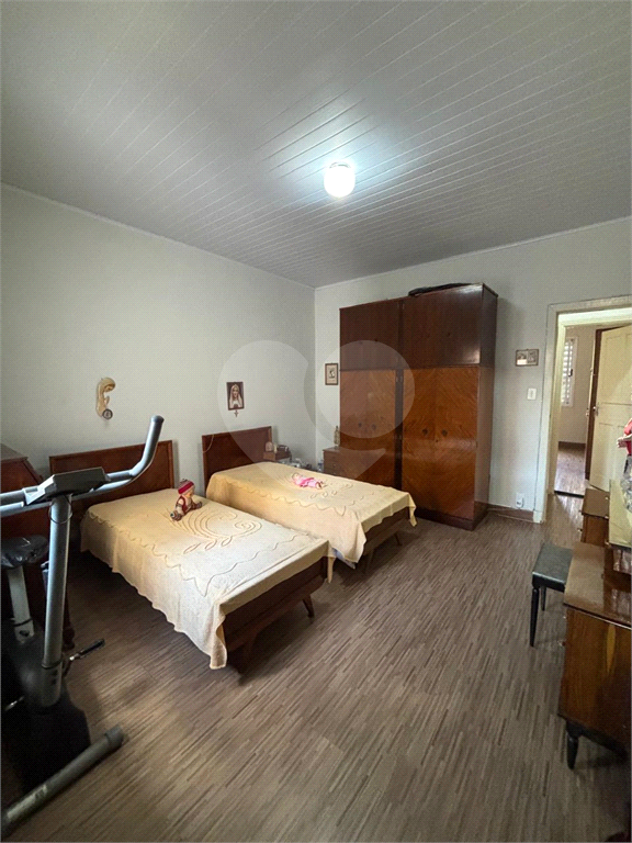 SOBRADO À VENDA EM FRENTE AO METRÔ TUCURUVI