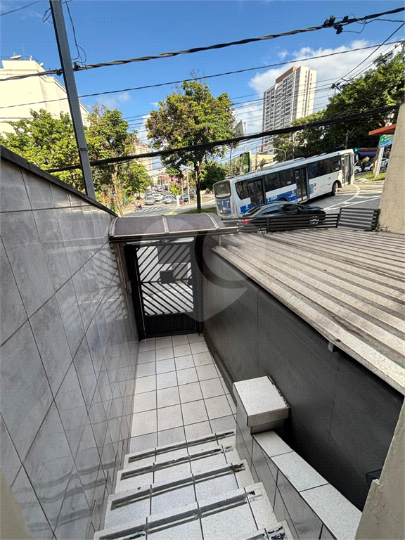 SOBRADO À VENDA EM FRENTE AO METRÔ TUCURUVI