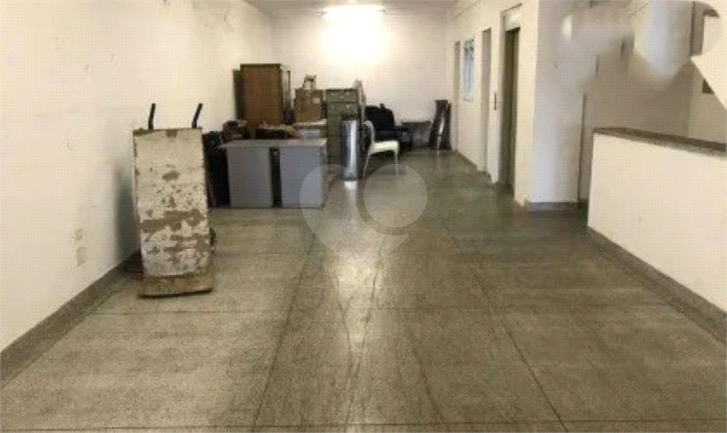 Prédio Comercial à Venda | 743  m² | 4 pavimentos, vão livre no Bom Retiro!   