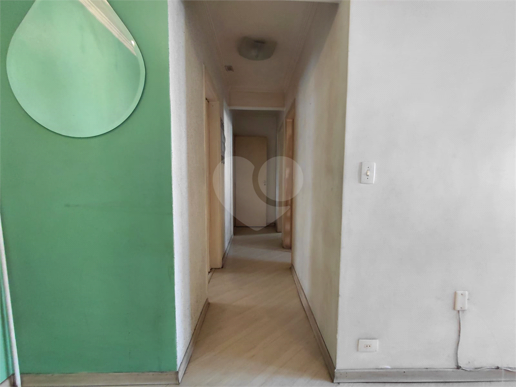 Imóvel de 85m² com muito potencial de reforma 3 quartos sala cozinha e lavanderia Vila Romana