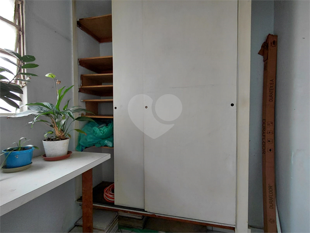 Imóvel de 85m² com muito potencial de reforma 3 quartos sala cozinha e lavanderia Vila Romana
