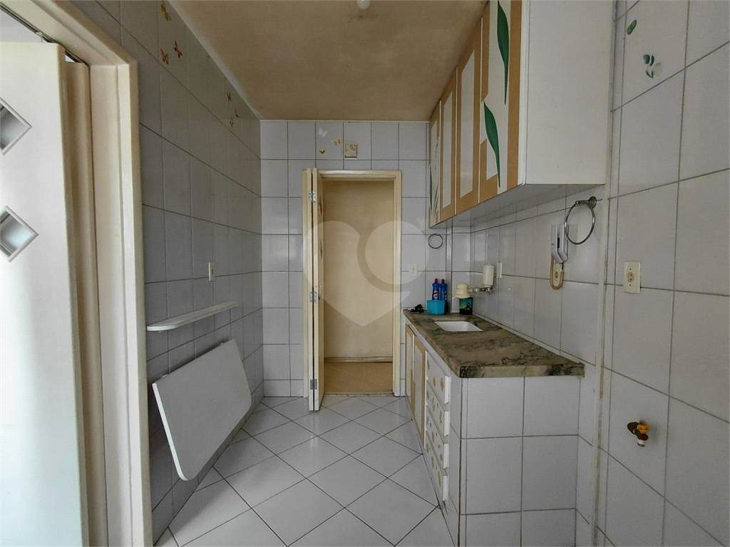 Imóvel de 85m² com muito potencial de reforma 3 quartos sala cozinha e lavanderia Vila Romana