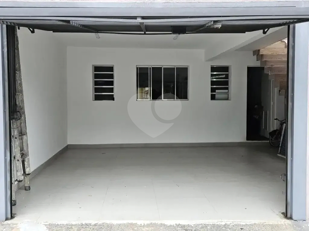 Sobrado 3 quartos sendo 1 suíte Limão