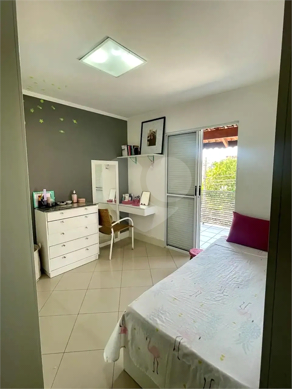 Sobrado 3 quartos sendo 1 suíte Limão