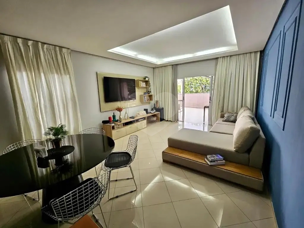 Sobrado 3 quartos sendo 1 suíte Limão