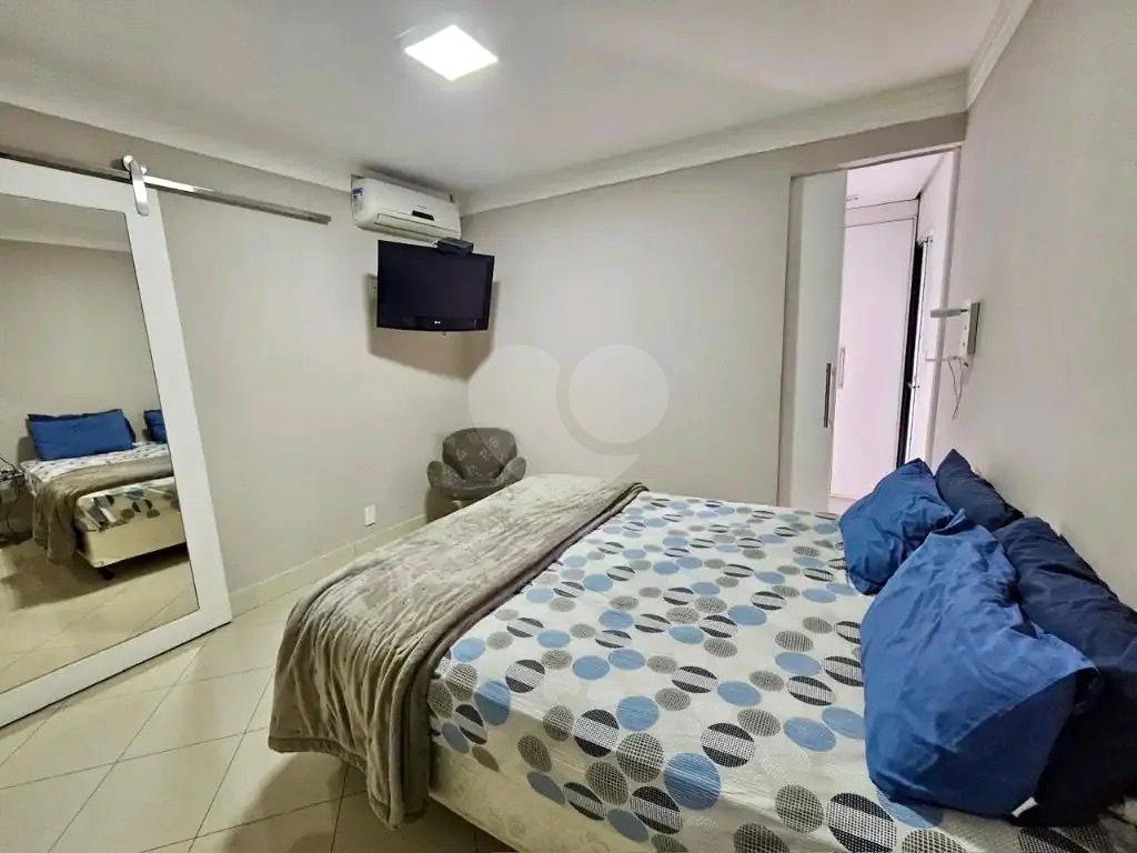 Sobrado 3 quartos sendo 1 suíte Limão