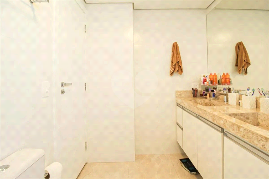 Apartamento à venda com 126m², 3 quartos e 2 vagas Santana