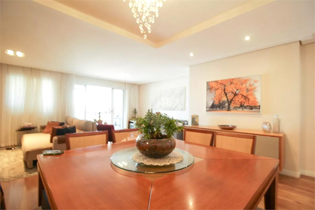 Apartamento à venda com 126m², 3 quartos e 2 vagas Santana