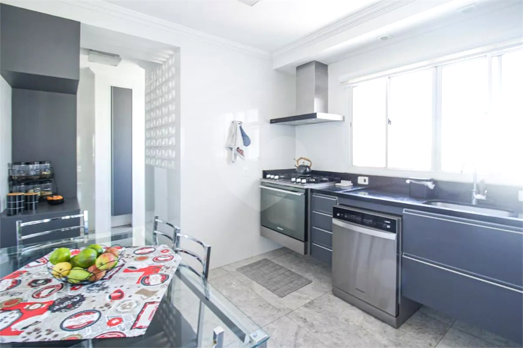 Apartamento à venda com 126m², 3 quartos e 2 vagas Santana