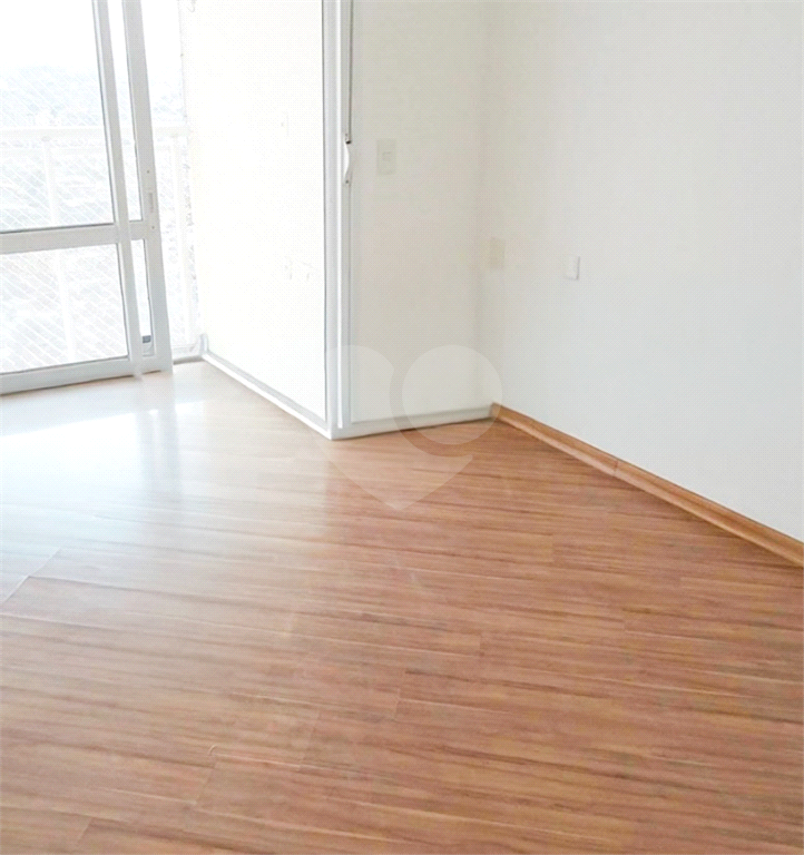 APARTAMENTO em SANTANA