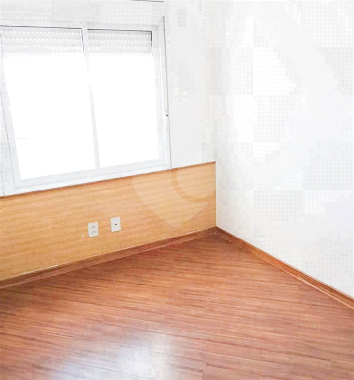 APARTAMENTO em SANTANA