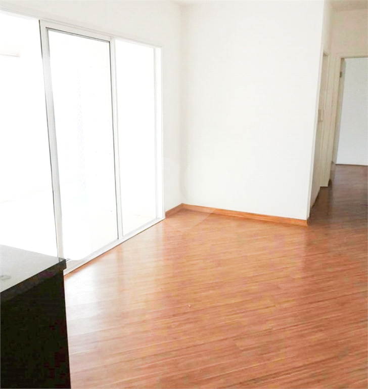 APARTAMENTO em SANTANA