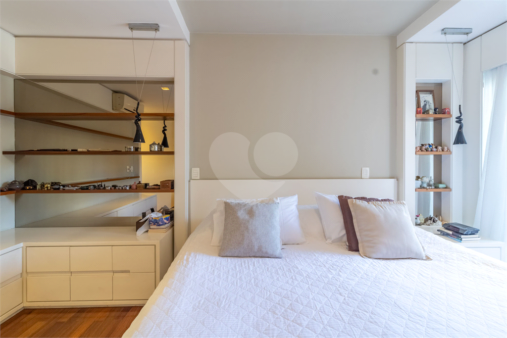 Apartamento com 4 suítes à venda em Perdizes