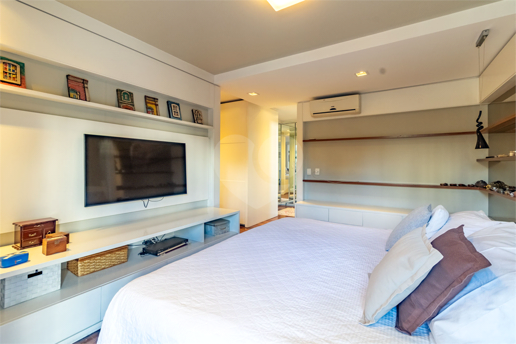 Apartamento com 4 suítes à venda em Perdizes