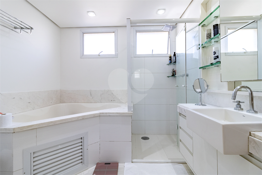 Apartamento com 4 suítes à venda em Perdizes