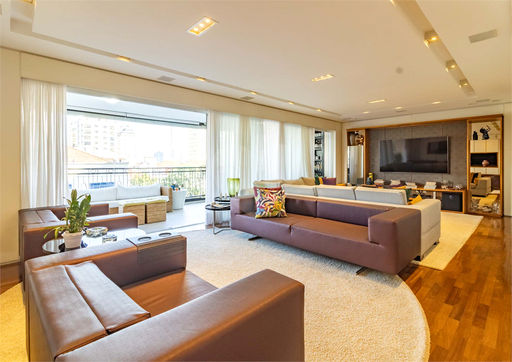 Apartamento com 4 suítes à venda em Perdizes