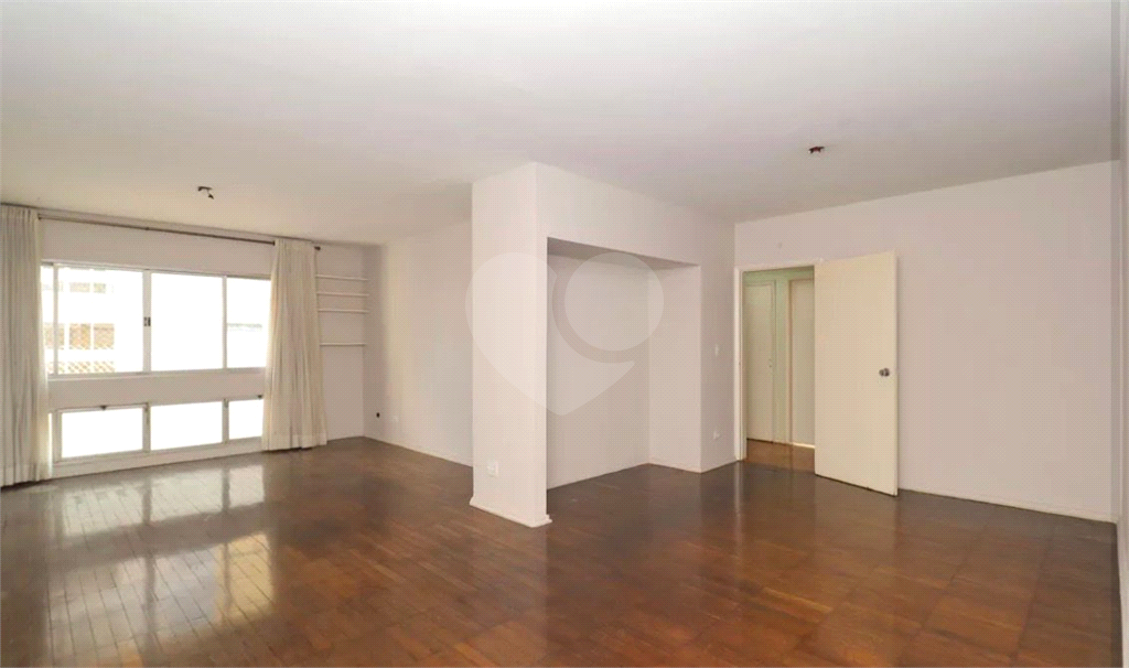 Apto à venda na Vila Madalena