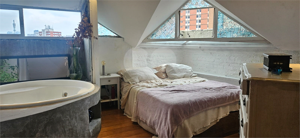 Apartamento duplex à venda na Santa Cecília 80 m²