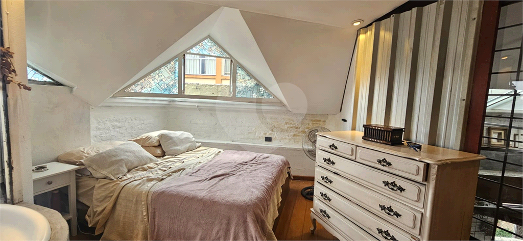 Apartamento duplex à venda na Santa Cecília 80 m²