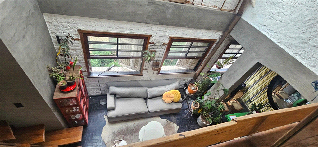 Apartamento duplex à venda na Santa Cecília 80 m²