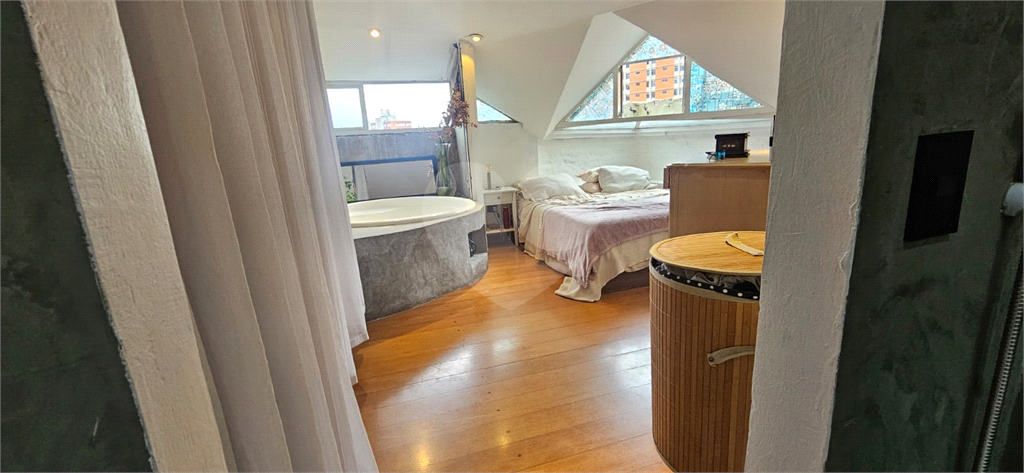 Apartamento duplex à venda na Santa Cecília 80 m²