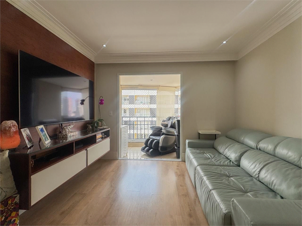 Apartamento à  enda no Jd. Anália Franco