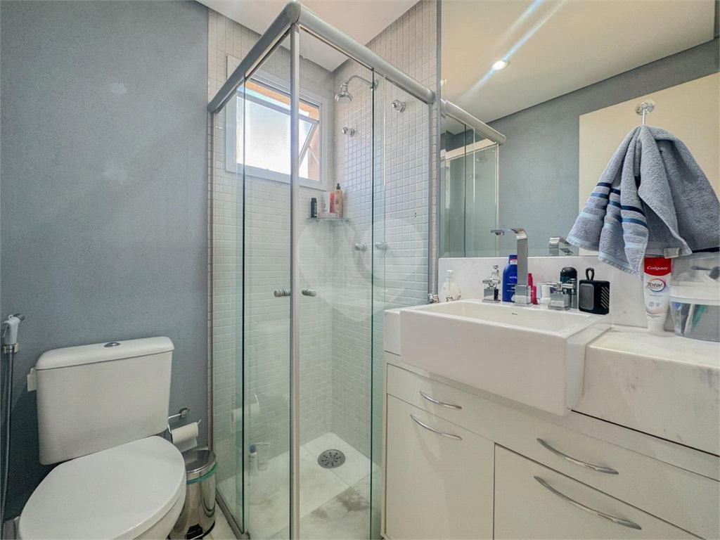 Apartamento à  enda no Jd. Anália Franco