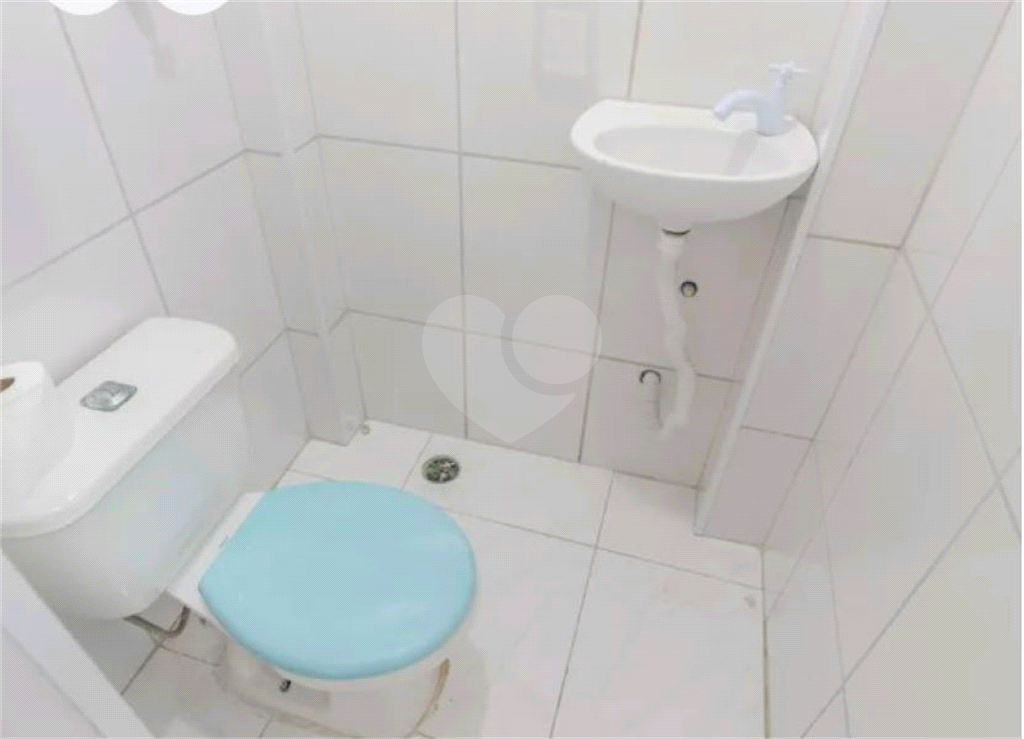 Apartamento amplo à venda na Bela Vista, a 500m Metrô São Joaquim, com 3 dormitórios, 1 vaga de garagem