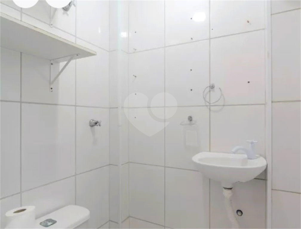 Apartamento amplo à venda na Bela Vista, a 500m Metrô São Joaquim, com 3 dormitórios, 1 vaga de garagem