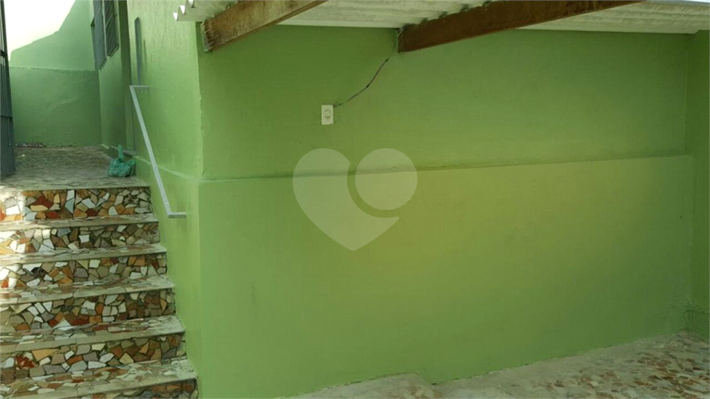 Casa terrea no Tremembe, com 250 m2,, proximo,  ao Supermercados Ourinhos.