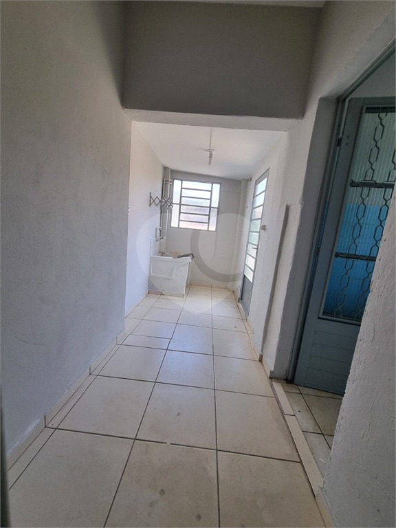 Casa terrea no Tremembe, com 250 m2,, proximo,  ao Supermercados Ourinhos.