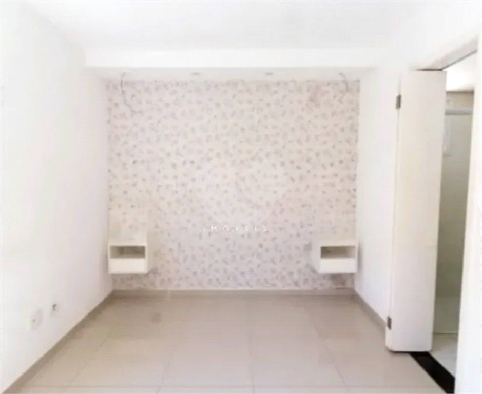 APARTAMENTO em CASA VERDE