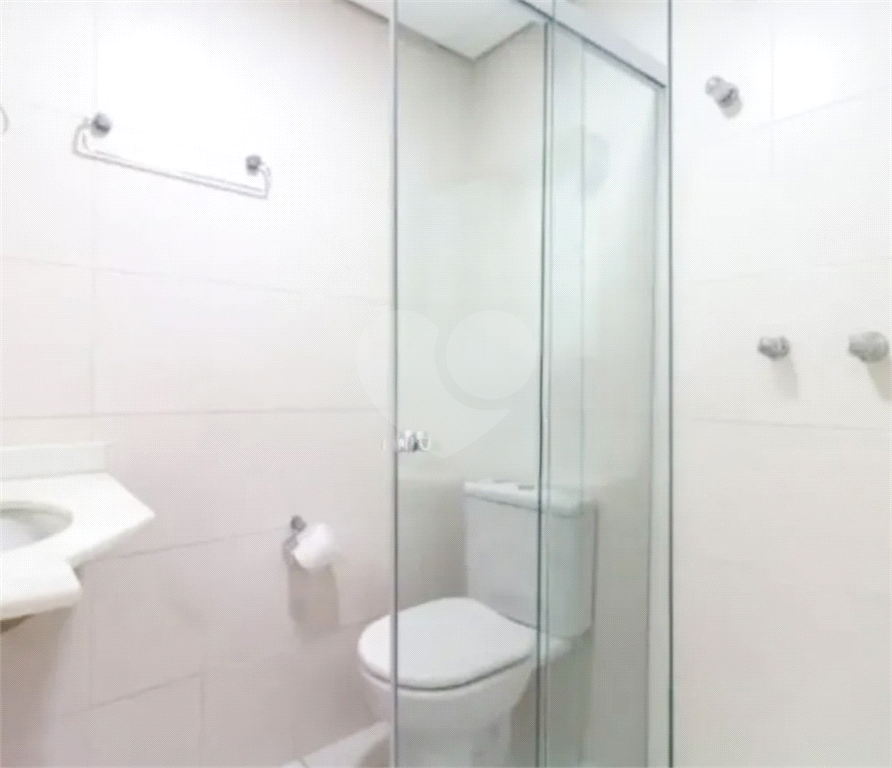 APARTAMENTO em CASA VERDE